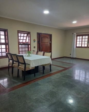 Imagem Sobrado com 3 Quartos à Venda, 316 m² em São Fernando Residência - Barueri Imagem Sobrado com 3 Quartos à Venda, 316 m² em São Fernando Residência - Barueri