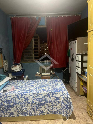 Imagem Casa com 1 Quarto à Venda, 30 m² em Centro - Niterói Imagem Casa com 1 Quarto à Venda, 30 m² em Centro - Niterói