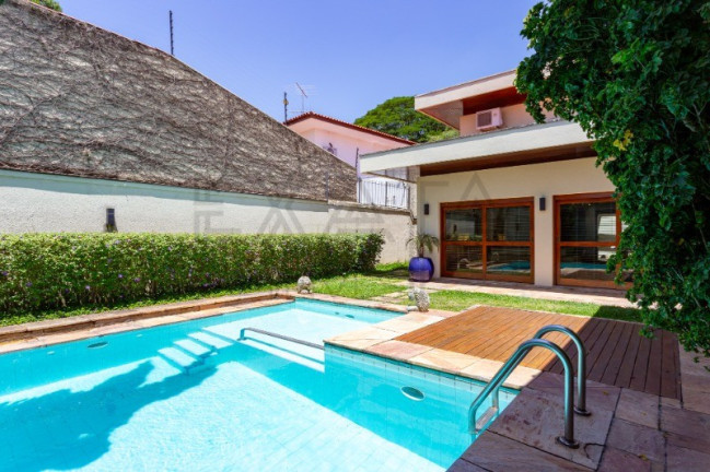 Imagem Casa com 4 Quartos à Venda, 480 m² em Jardim Guedala - São Paulo Imagem Casa com 4 Quartos à Venda, 480 m² em Jardim Guedala - São Paulo