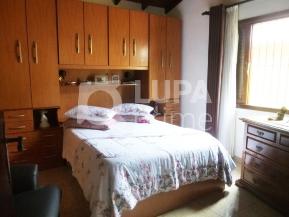 Imagem Casa com 3 Quartos à Venda, 250 m² em Jardim Guanca - São Paulo Imagem Casa com 3 Quartos à Venda, 250 m² em Jardim Guanca - São Paulo