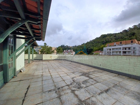 Imagem Cobertura com 3 Quartos à Venda, 234 m² em Várzea - Teresópolis Imagem Cobertura com 3 Quartos à Venda, 234 m² em Várzea - Teresópolis