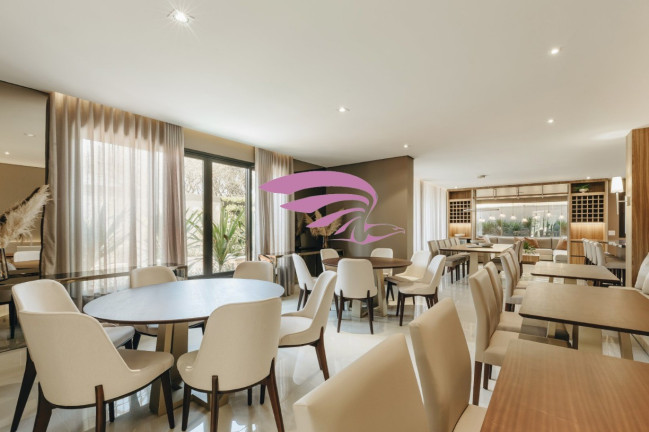 Imagem Imóvel com 4 Quartos à Venda, 226 m² em água Verde - Curitiba
