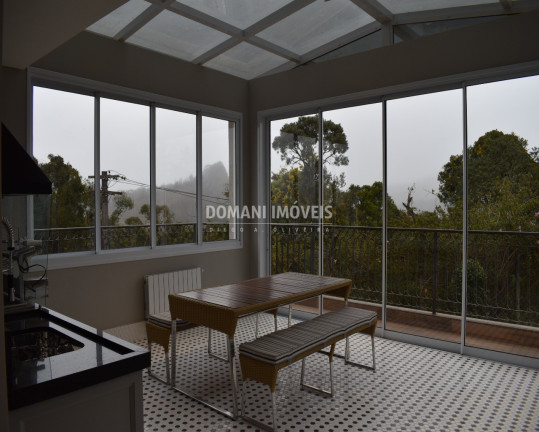 Imagem Casa com 6 Quartos à Venda, 798 m² em Região Do Alto Do Capivari - Campos Do Jordão