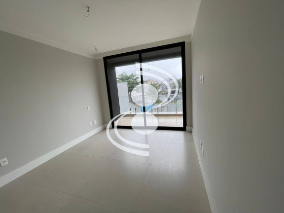 Imagem Casa de Condomínio com 5 Quartos à Venda, 380 m² em Barra Da Tijuca - Rio De Janeiro Imagem Casa de Condomínio com 5 Quartos à Venda, 380 m² em Barra Da Tijuca - Rio De Janeiro