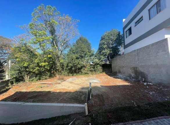 Imagem Terreno à Venda, 200 m² em Cabral - Curitiba Imagem Terreno à Venda, 200 m² em Cabral - Curitiba