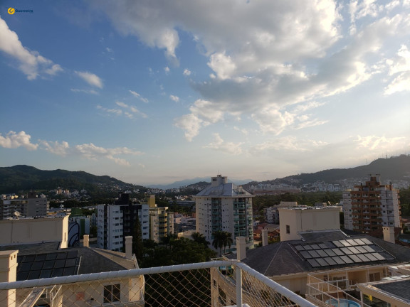 Imagem Cobertura com 3 Quartos à Venda, 312 m² em Itacorubi - Florianópolis Imagem Cobertura com 3 Quartos à Venda, 312 m² em Itacorubi - Florianópolis