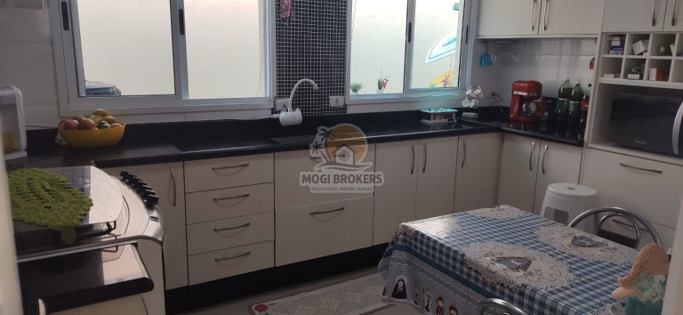 Imagem Casa de Condomínio com 4 Quartos à Venda, 172 m² em Parque Das Figueiras - Mogi Das Cruzes Imagem Casa de Condomínio com 4 Quartos à Venda, 172 m² em Parque Das Figueiras - Mogi Das Cruzes