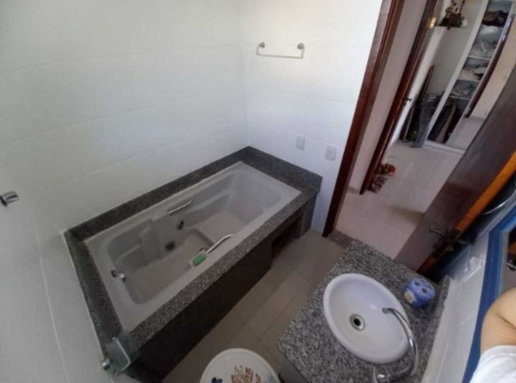 Imagem Casa com 3 Quartos à Venda, 360 m² em Vargem Pequena - Rio De Janeiro Imagem Casa com 3 Quartos à Venda, 360 m² em Vargem Pequena - Rio De Janeiro
