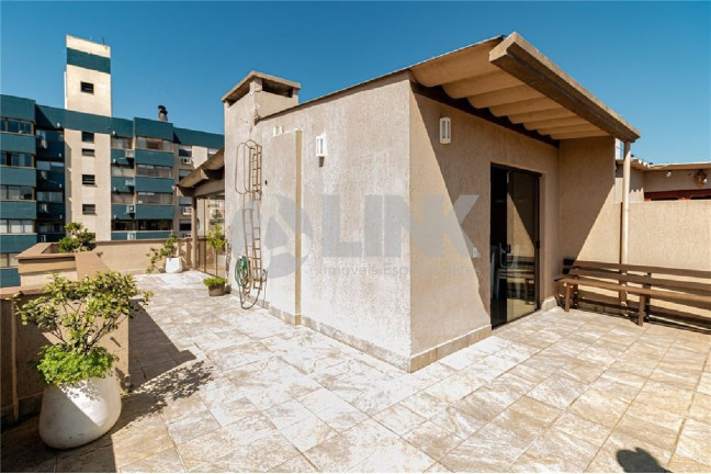 Imagem Imóvel com 2 Quartos à Venda, 111 m² em Passo Da Areia - Porto Alegre Imagem Imóvel com 2 Quartos à Venda, 111 m² em Passo Da Areia - Porto Alegre