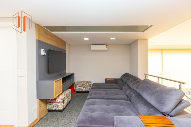 Imagem Casa com 5 Quartos à Venda, 370 m² em Ahú - Curitiba