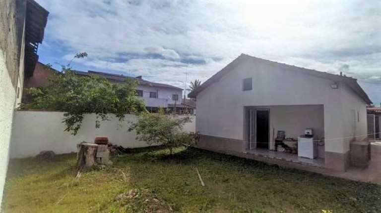 Imagem Casa com 2 Quartos à Venda, 250 m² em Ilha Comprida Imagem Casa com 2 Quartos à Venda, 250 m² em Ilha Comprida