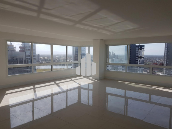 Imagem Apartamento com 4 Quartos à Venda, 220 m² em Praia Grande - Torres Imagem Apartamento com 4 Quartos à Venda, 220 m² em Praia Grande - Torres