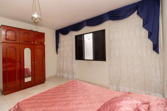 Imagem Casa com 2 Quartos à Venda, 220 m² em Vila Canero - São Paulo Imagem Casa com 2 Quartos à Venda, 220 m² em Vila Canero - São Paulo