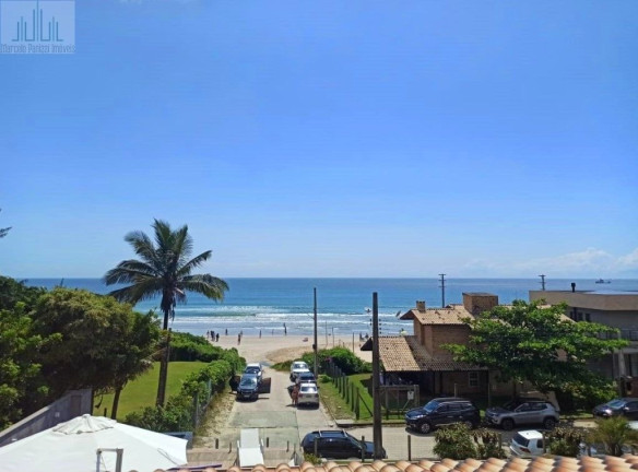 Imagem Casa com 5 Quartos à Venda, 220 m² em Ressacada - Garopaba
