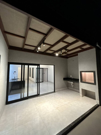 Casa com 3 Quartos à Venda, 175 m² em Buritis - Tangará Da Serra