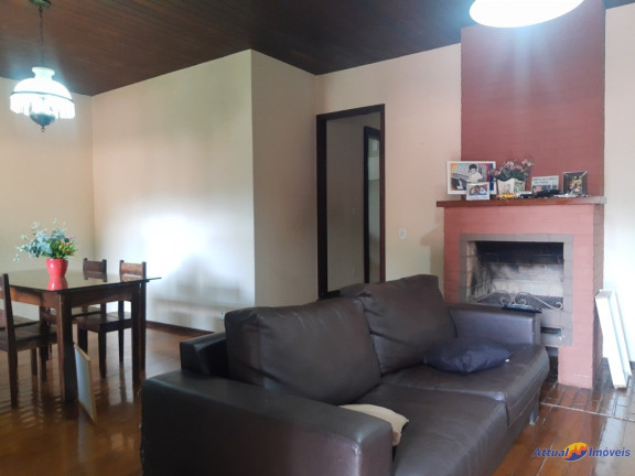 Imagem Casa com 4 Quartos à Venda, 185 m² em Jardim Cascata - Teresópolis