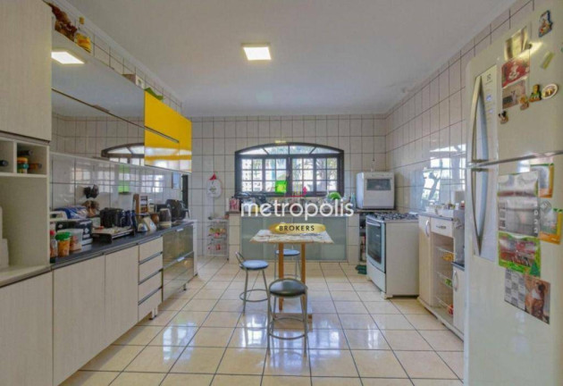 Sobrado com 3 Quartos à Venda, 241 m² em Parque Das Nações - Santo André