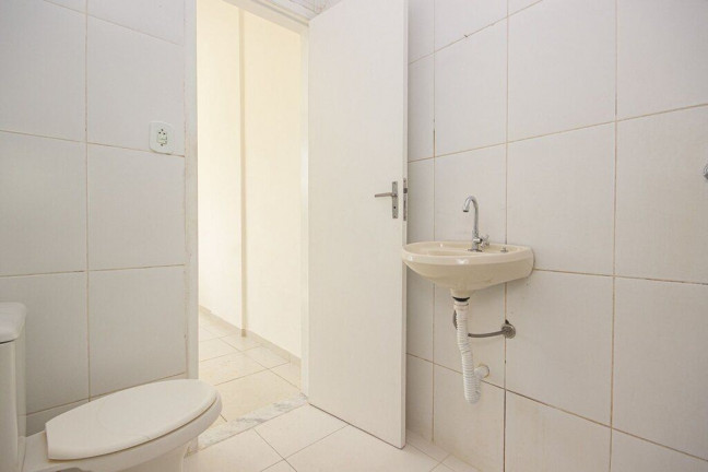Imagem Imóvel com 1 Quarto à Venda, em Copacabana - Rio De Janeiro Imagem Imóvel com 1 Quarto à Venda, em Copacabana - Rio De Janeiro