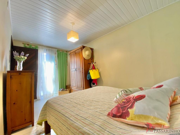 Imagem Casa com 4 Quartos à Venda, 300 m² em Praia Da Cal - Torres Imagem Casa com 4 Quartos à Venda, 300 m² em Praia Da Cal - Torres