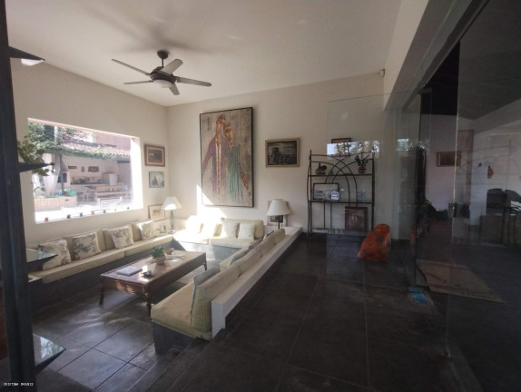 Imagem Casa com 5 Quartos para Alugar ou Temporada, 400 m² em Jardim Virgínia - Guarujá Imagem Casa com 5 Quartos para Alugar ou Temporada, 400 m² em Jardim Virgínia - Guarujá