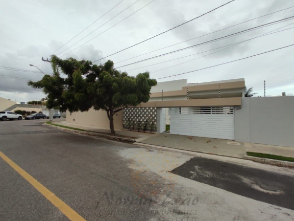Casa com 3 Quartos à Venda, 411 m² em Aruana - Aracaju