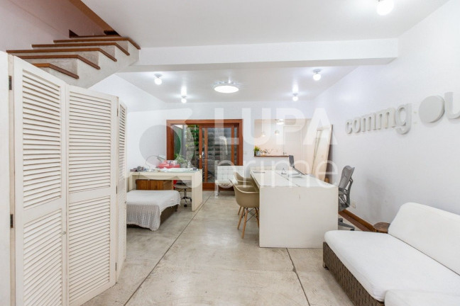 Imagem Casa com 3 Quartos à Venda, 100 m² em Jardins - São Paulo