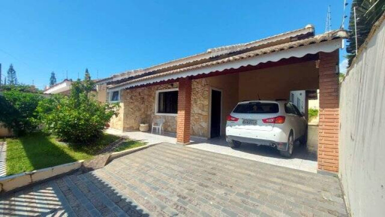 Casa com 3 Quartos à Venda, 360 m² em Stella Maris - Peruíbe
