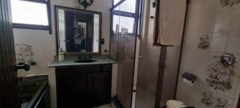 Imagem Casa com 4 Quartos à Venda, 800 m² em Freguesia - Rio De Janeiro Imagem Casa com 4 Quartos à Venda, 800 m² em Freguesia - Rio De Janeiro