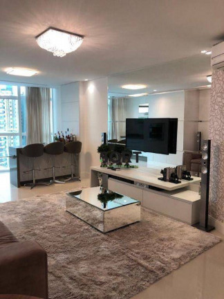 Imagem Apartamento com 3 Quartos à Venda, 123 m² em Centro - Balneário Camboriú
