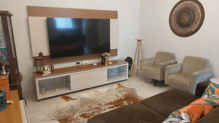 Casa com 4 Quartos à Venda, 300 m² em Mato Dentro - Ubatuba