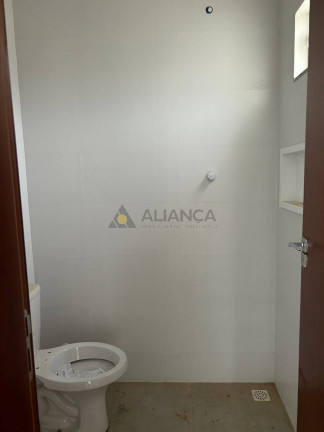 Imagem Casa com 2 Quartos à Venda,  em Meia Praia - Navegantes