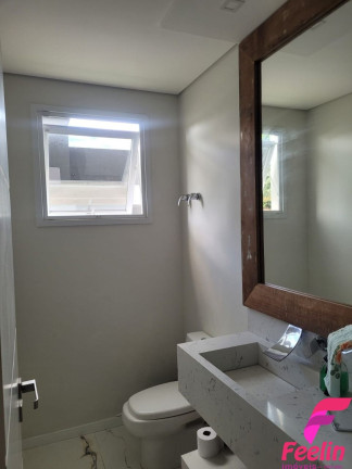 Imagem Casa com 4 Quartos à Venda, 306 m² em Campeche - Florianópolis