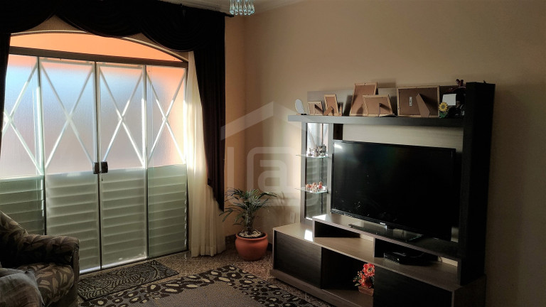 Imagem Casa com 3 Quartos à Venda, 195 m² em Residencial Rezende I - Bandeira Do Sul