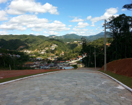 Imagem Terreno à Venda, 402 m² em Primeiro De Maio - Brusque Imagem Terreno à Venda, 402 m² em Primeiro De Maio - Brusque