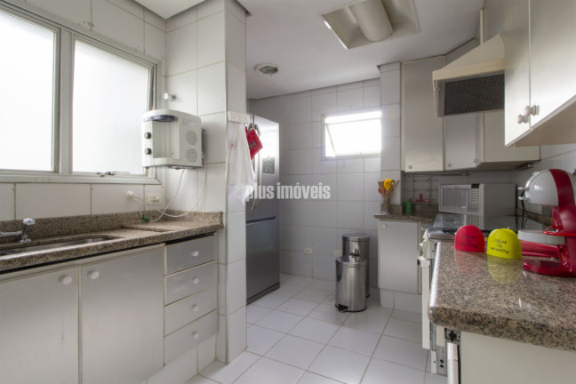 Imagem Apartamento com 3 Quartos à Venda, 373 m² em Real Parque - São Paulo