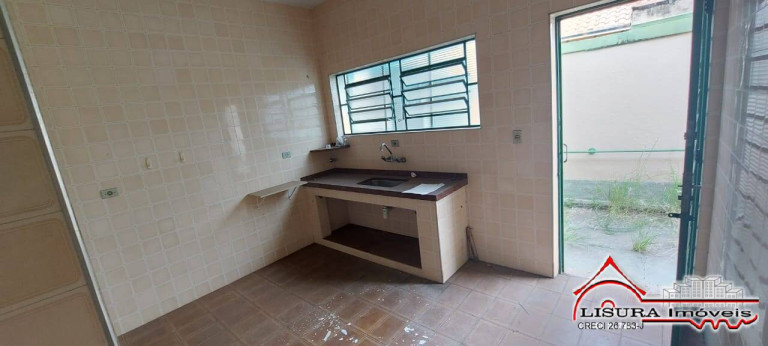 Imagem Casa com 3 Quartos à Venda, 145 m² em Centro - Jacareí