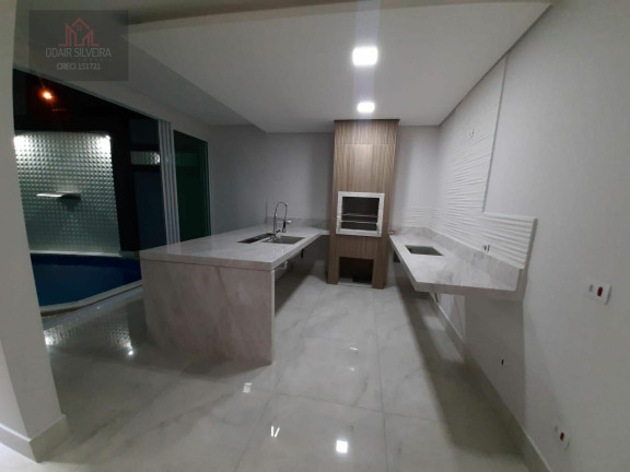 Imagem Casa com 3 Quartos à Venda, 227 m² em Parque Universitário - Americana