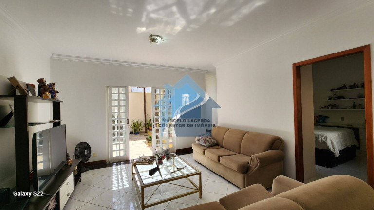 Imagem Casa com 4 Quartos à Venda, 328 m² em Dom Pedro I - Manaus Imagem Casa com 4 Quartos à Venda, 328 m² em Dom Pedro I - Manaus