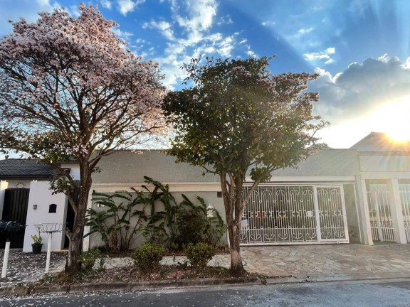 Casa com 4 Quartos à Venda, 300 m² em Jardim Europa - São Paulo