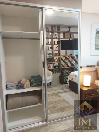 Imagem Apartamento com 1 Quarto para Alugar, 58 m² em Gonzaga - Santos
