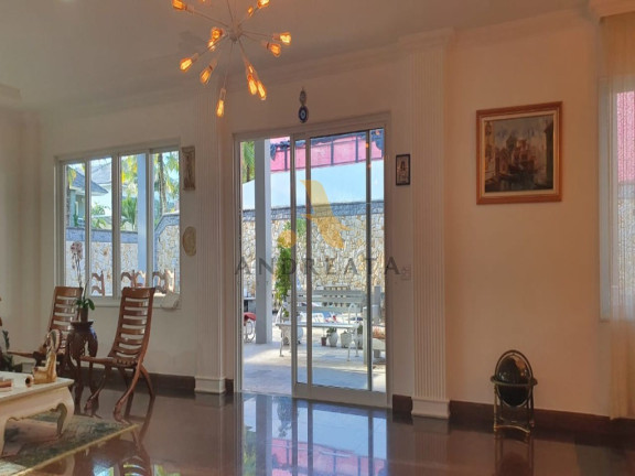 Imagem Casa de Condomínio com 5 Quartos à Venda, 447 m² em Barra Da Tijuca - Rio De Janeiro Imagem Casa de Condomínio com 5 Quartos à Venda, 447 m² em Barra Da Tijuca - Rio De Janeiro