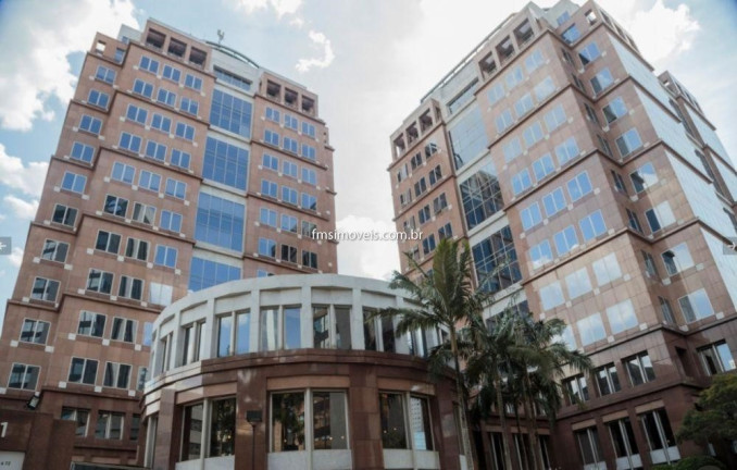 Imóvel para Alugar, 350 m² em Chácara Santo Antônio (zona Sul) - São Paulo