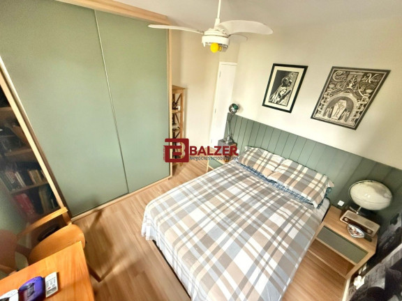 Imagem Apartamento com 2 Quartos à Venda, 71 m² em Centro - Florianópolis Imagem Apartamento com 2 Quartos à Venda, 71 m² em Centro - Florianópolis