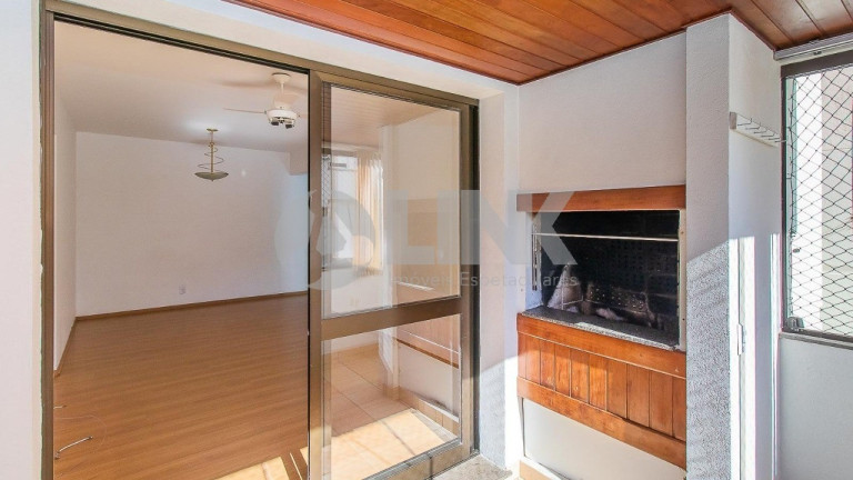 Imagem Apartamento com 3 Quartos à Venda, 83 m² em Mont Serrat - Porto Alegre Imagem Apartamento com 3 Quartos à Venda, 83 m² em Mont Serrat - Porto Alegre