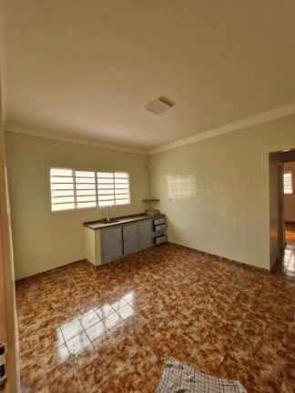 Imagem Casa com 3 Quartos à Venda, 120 m² em Vila Tibério - Ribeirão Preto Imagem Casa com 3 Quartos à Venda, 120 m² em Vila Tibério - Ribeirão Preto