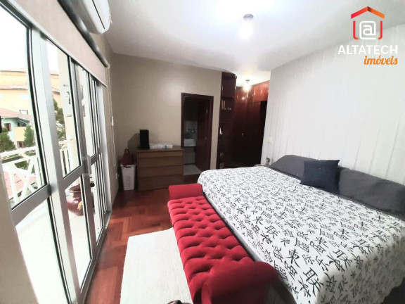 Imagem Casa com 3 Quartos à Venda, 210 m² em Jardim Centenário - Poços De Caldas