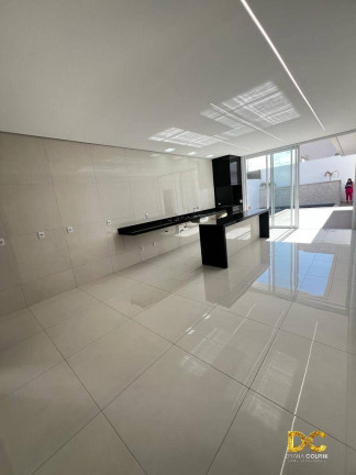 Imagem Casa de Condomínio com 3 Quartos à Venda, 220 m² em Petrópolis - Várzea Grande Imagem Casa de Condomínio com 3 Quartos à Venda, 220 m² em Petrópolis - Várzea Grande