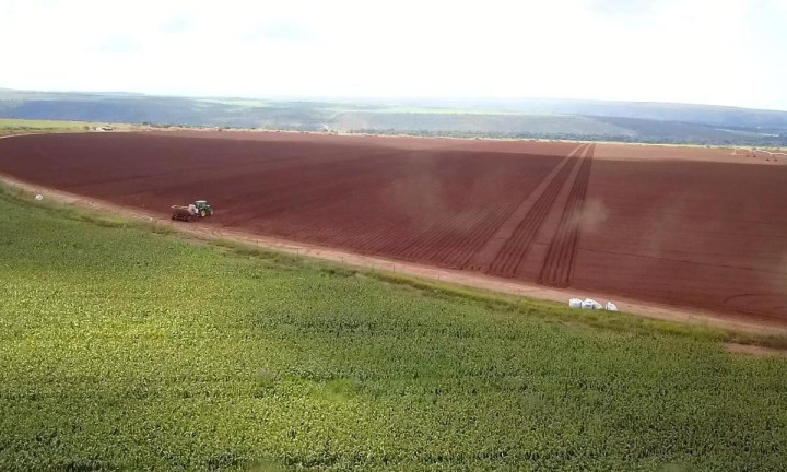 Imagem Fazenda à Venda, 1.300 m² em Zona Rural - Planaltina Imagem Fazenda à Venda, 1.300 m² em Zona Rural - Planaltina