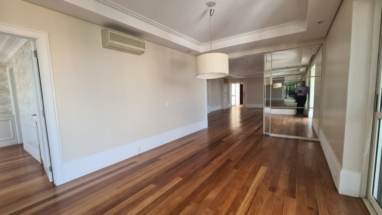 Imagem Imóvel com 4 Quartos para Alugar, 466 m² em Moema - São Paulo Imagem Imóvel com 4 Quartos para Alugar, 466 m² em Moema - São Paulo