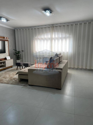 Imagem Casa com 3 Quartos à Venda, 263 m² em Jardim Rina - Santo André Imagem Casa com 3 Quartos à Venda, 263 m² em Jardim Rina - Santo André